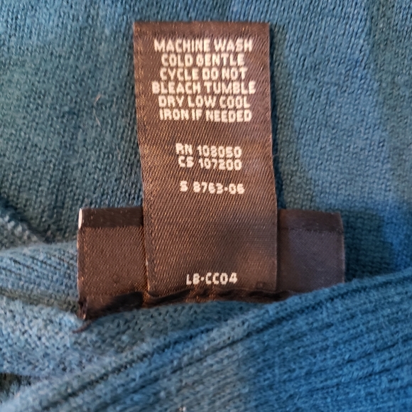 Lane Bryant argyle button up shrug, Size 22/24 - Picture 3 of 3